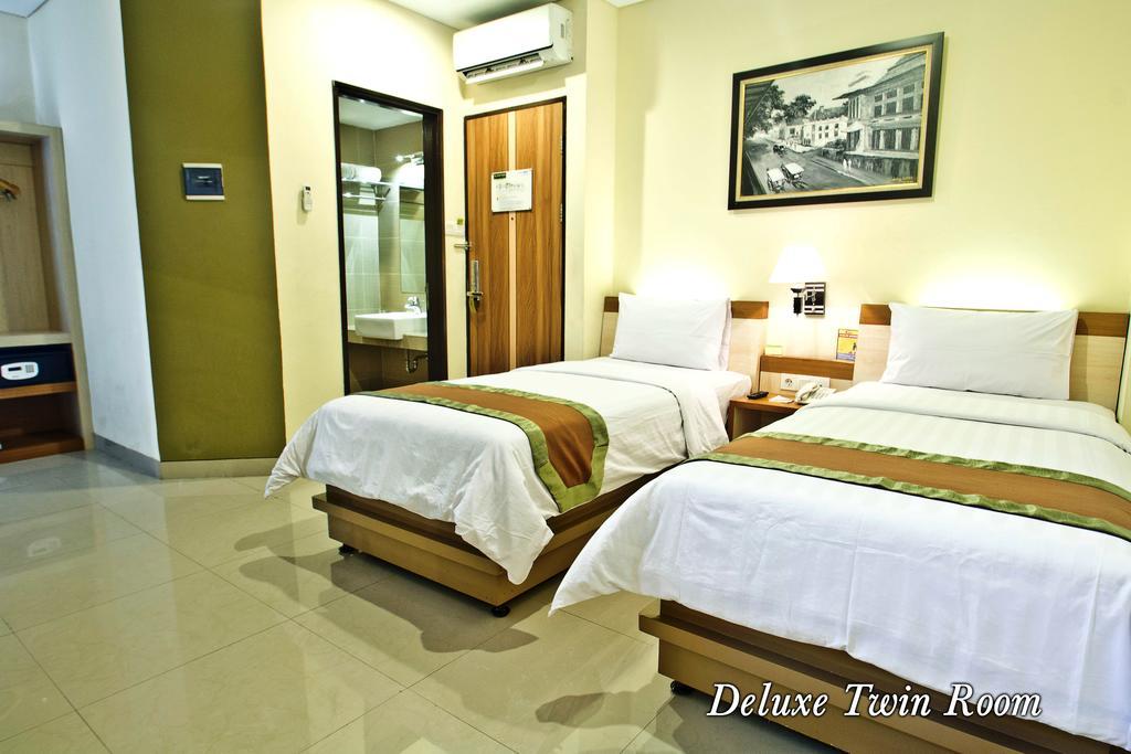 De Batara Hotel Bandung Exterior foto